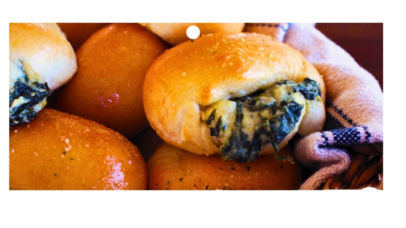 Crispy ragi rolls with spinach and paneer stuffing